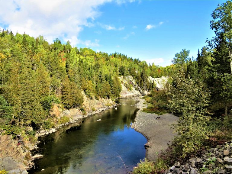 Pont des Trois Roches light 768x576